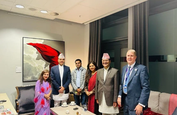 राज्याभिषेकमा सहभागी हुन मन्त्री साउद लण्डनमा